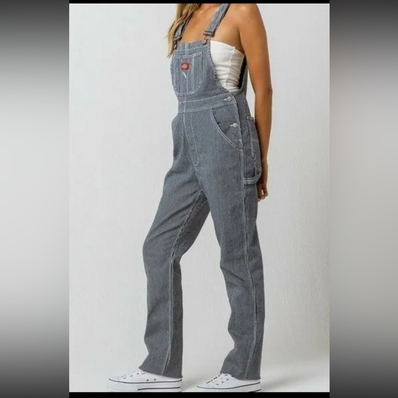 Dickies Hickory Stripe bib overalls M/L - Picture 2 of 6
